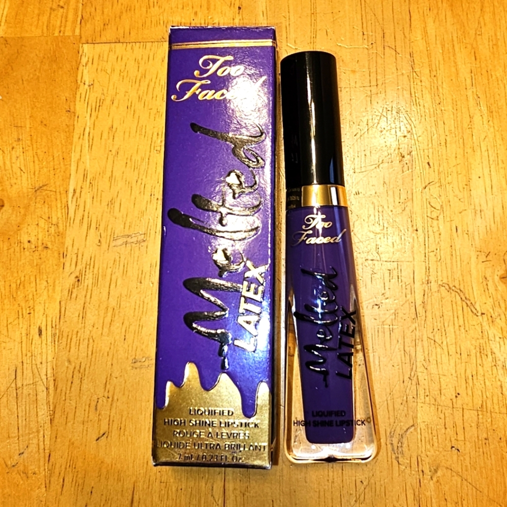 Too Faced Melted Latex Liquified Lipstick - Bye Felicia 💋
